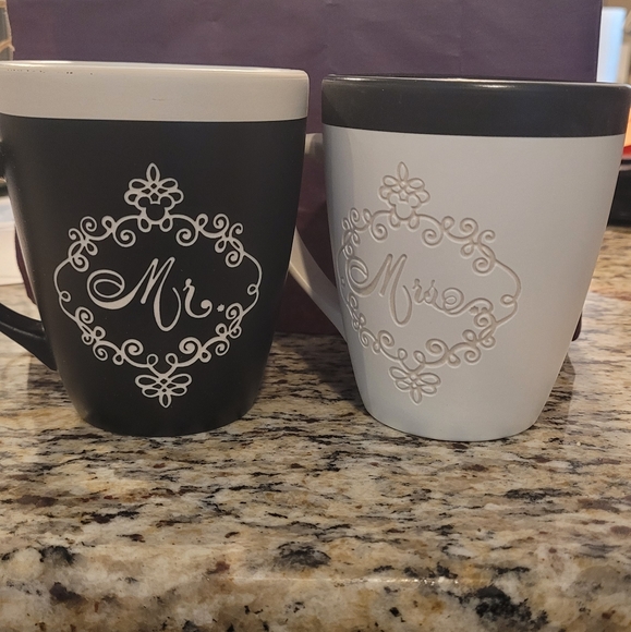 NWOB Mr. & Mrs. Love Is Magical Wedding Ceramic Coffee Mug Set - Picture 1 of 5